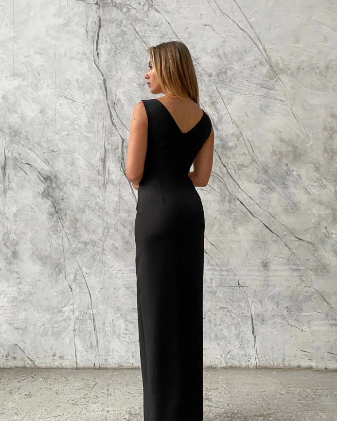 Длинное черное вечернее платье футляр с разрезом фото 5