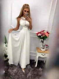 Белое длинное платье на свадьбу или роспись