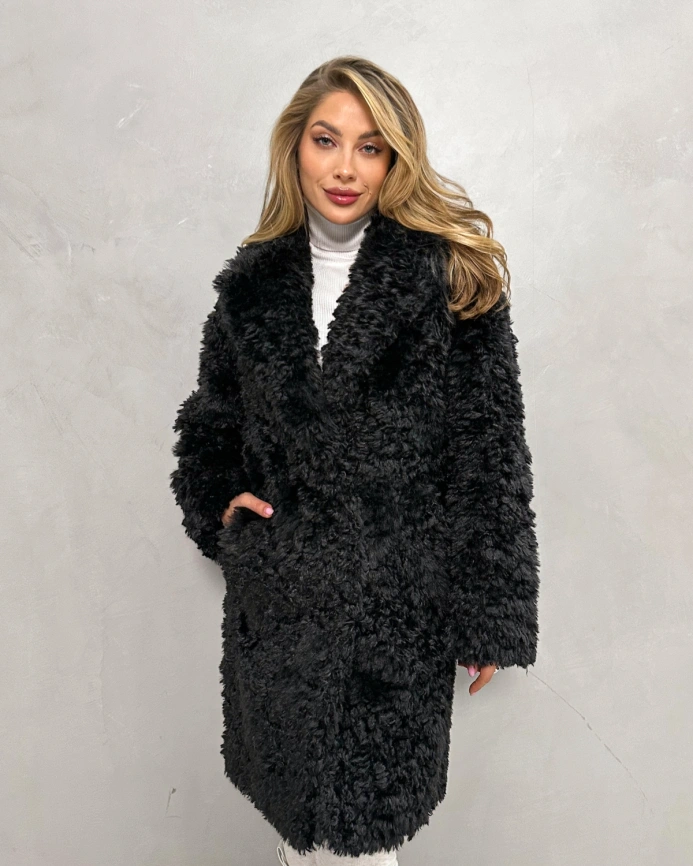 Шуба-миди из экомеха «тиградо» черного цвета фото 9