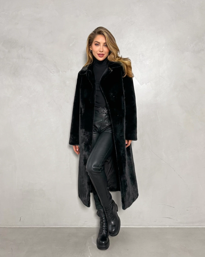 Длинная черная шуба из эко меха под норку фото 4