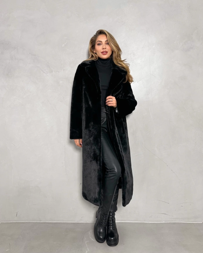 Длинная черная шуба из эко меха под норку фото 5