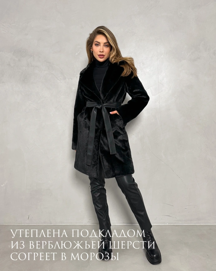 Черная шуба миди из экомеха под норку фото 4