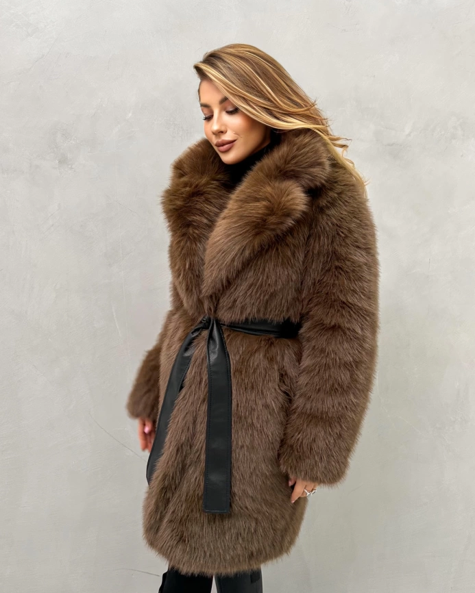 Шуба-миди из экомеха под соболя классическая фото 1