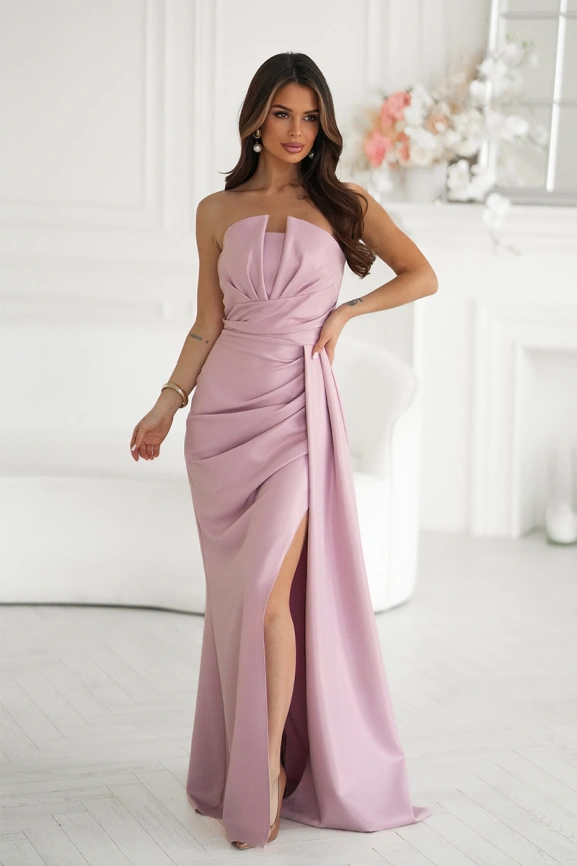 Длинное пудрово-розовое вечернее платье-футляр с регулируемыми бретельками и шнуровкой на спине фото 2