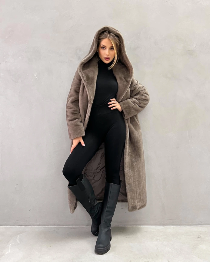 Длинная шуба с капюшоном из искусственного меха с фактурой норки в оттенке «мили-капучино» фото 1